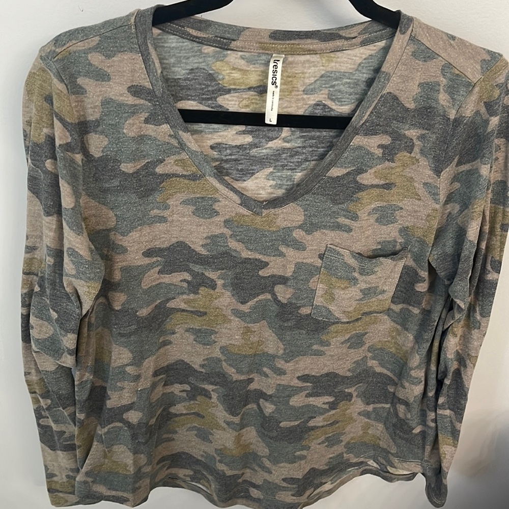 Tresics long sleeve shirt